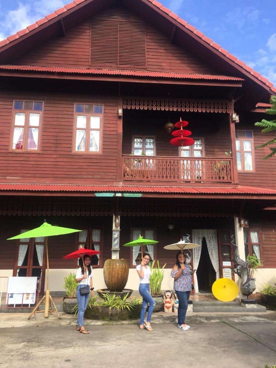 Baan Sithepaban Guesthouse Phitsanulok Exterior photo