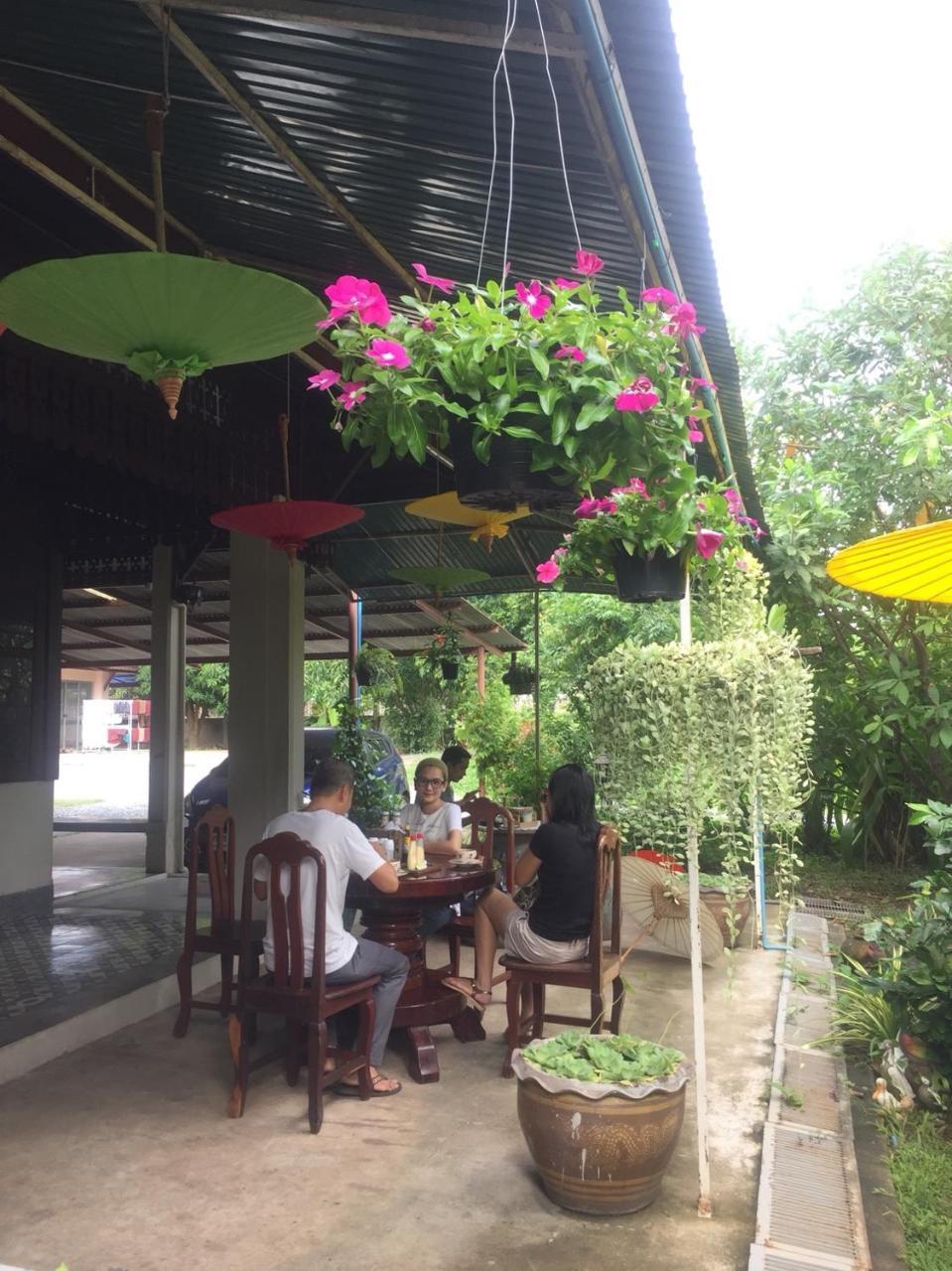 Baan Sithepaban Guesthouse Phitsanulok Exterior photo