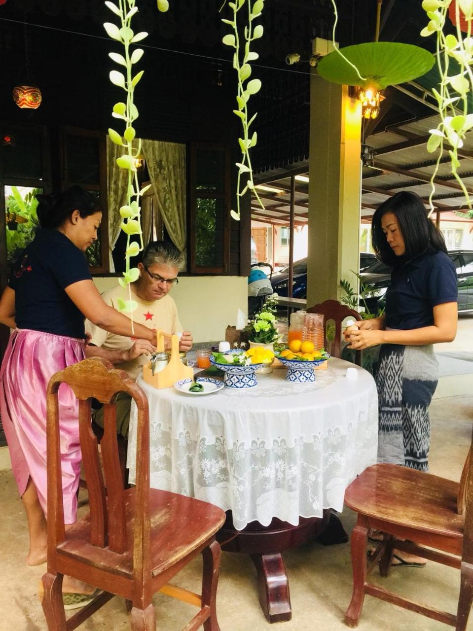 Baan Sithepaban Guesthouse Phitsanulok Exterior photo